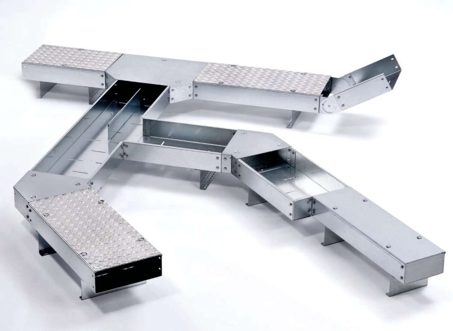 Pflitsch Automobile cable trunking